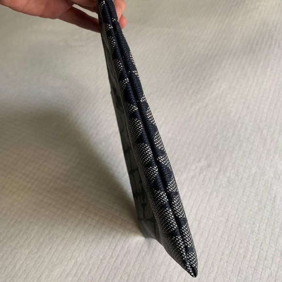 Kate Spade ‘ace of spades’ Adrianne pouch - Picture 5 of 12